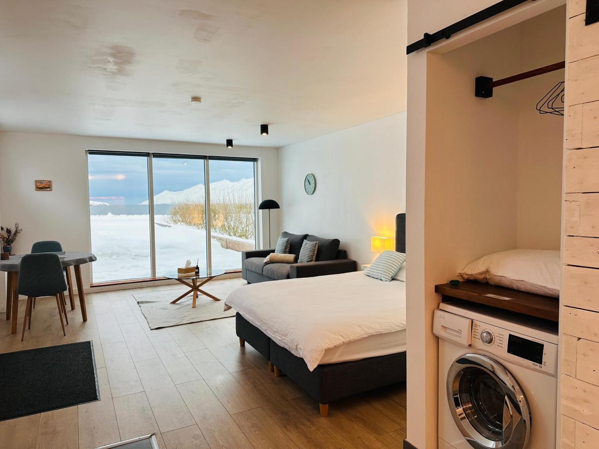 Отель Waterfront Fjord House Arskogssandur Экстерьер фото